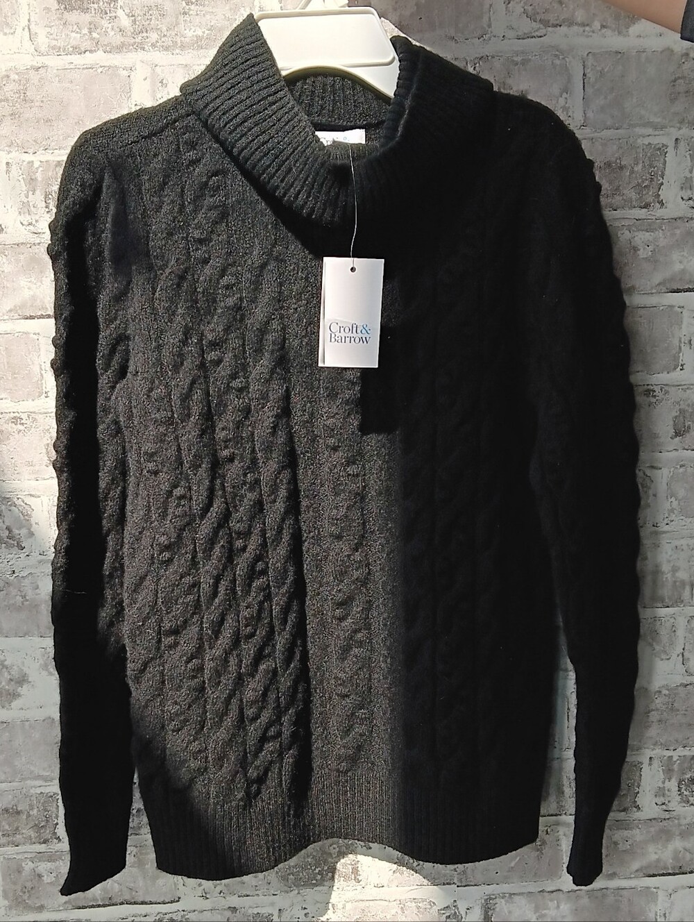 nwt croft & barrow black sweater